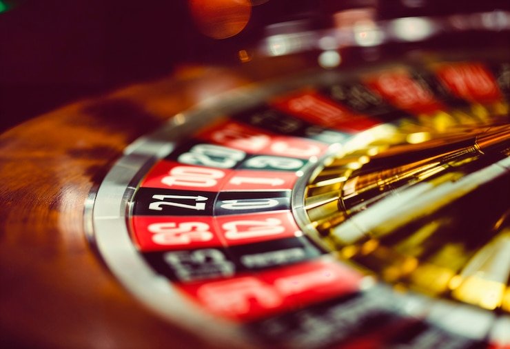 Antarmuka Number Table mustang77 menampilkan grid pemilihan nomor dengan hasil undian real-time